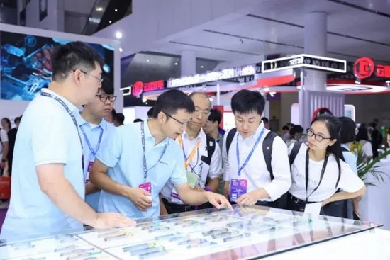 HGTECH NEWS | 华工科技9月新闻速览 智能车载设备新突破